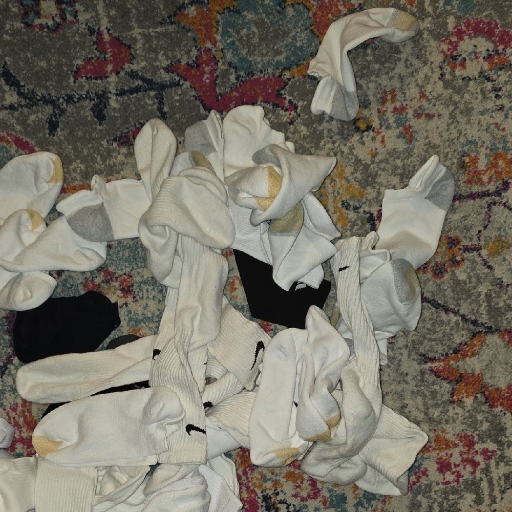 Nike and Vans White Socks Bundle - Picture 3 of 3